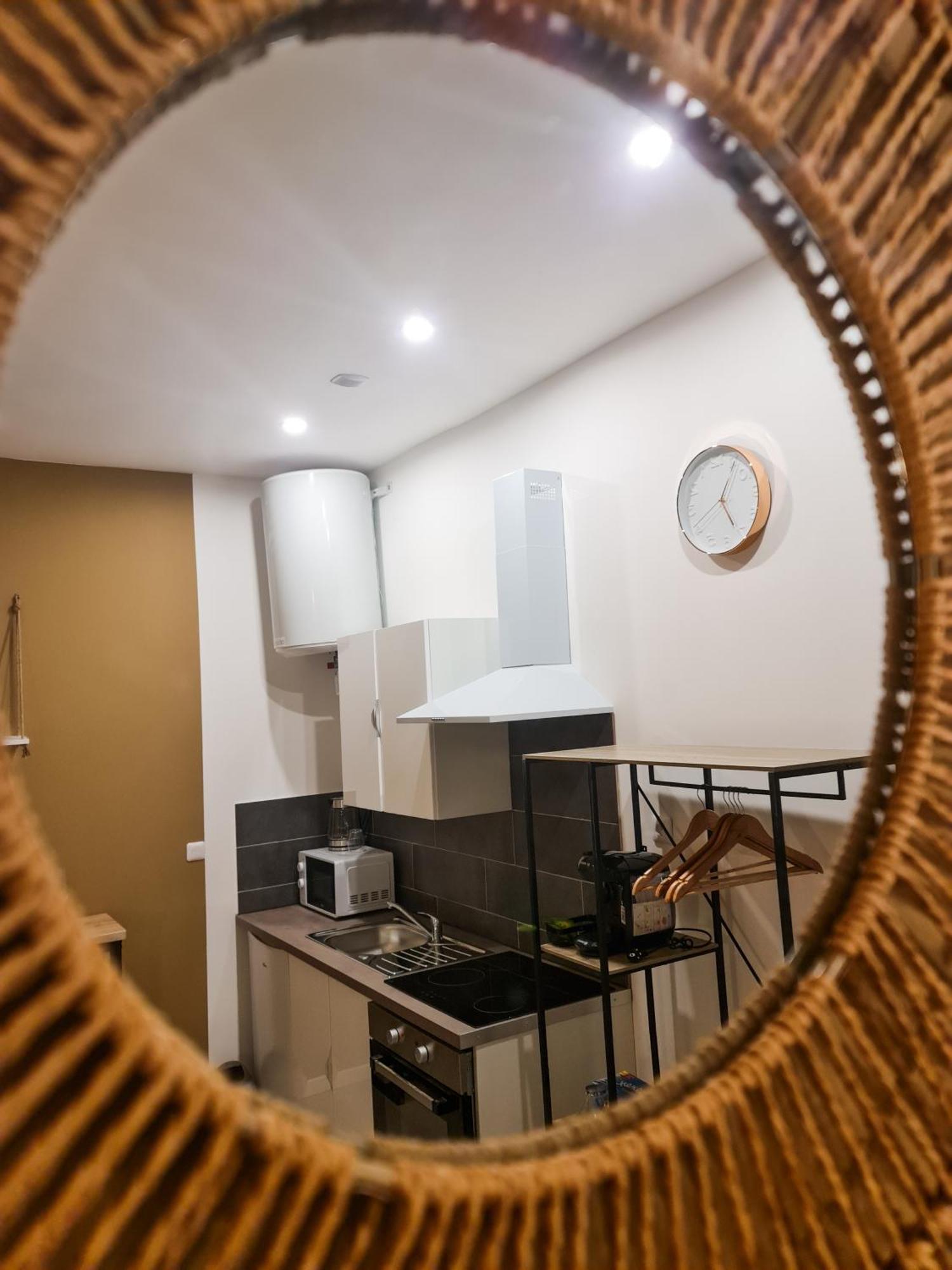 Ng Suitehome - Lille I Tourcoing Winoc - Appartement T2 - Netflix - Wifi - Cuisine - Parking Gratuit Kültér fotó