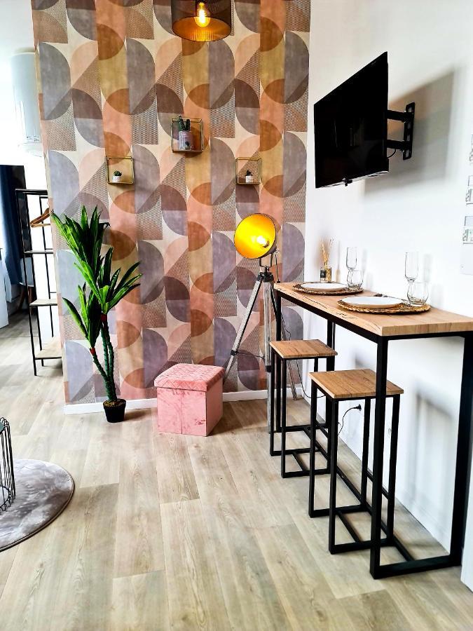 Ng Suitehome - Lille I Tourcoing Winoc - Appartement T2 - Netflix - Wifi - Cuisine - Parking Gratuit Kültér fotó