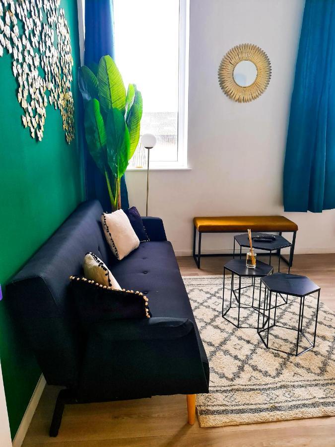 Ng Suitehome - Lille I Tourcoing Winoc - Appartement T2 - Netflix - Wifi - Cuisine - Parking Gratuit Kültér fotó